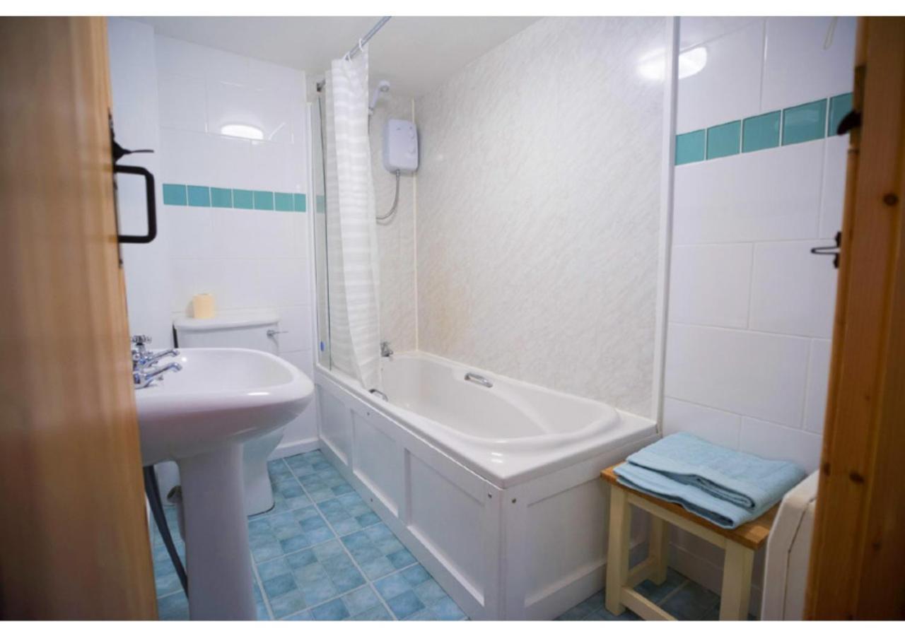 Abbey Place Net Loft Маусхол Екстериор снимка